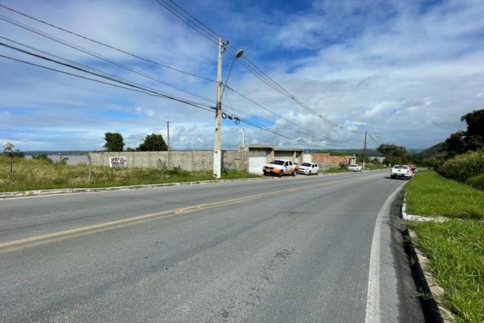 Ladeira que dá acesso ao bairro do Fernão Velho é liberada pela Defesa Civil