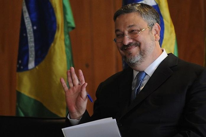 Nova delação de Palocci implica Lula, Dilma, Gleisi, Lindbergh e outros petistas