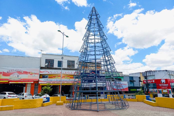 Natal de Luz: Prefeitura inicia decoração natalina em vários pontos da cidade