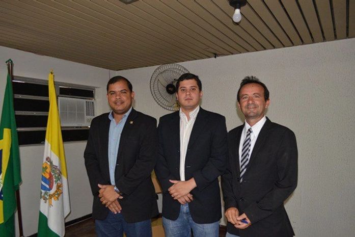 Foram sorteados os vereadores Madson Monteiro (Presidente), Ronaldo Correia (Relator) e Val Enfermeiro (Membro) para encabeçar a análise do processo contra o presidente Júnior Miranda.