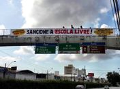 Aguardando sanção, projeto de lei “Escola Livre” gera polêmica entre movimentos e professores