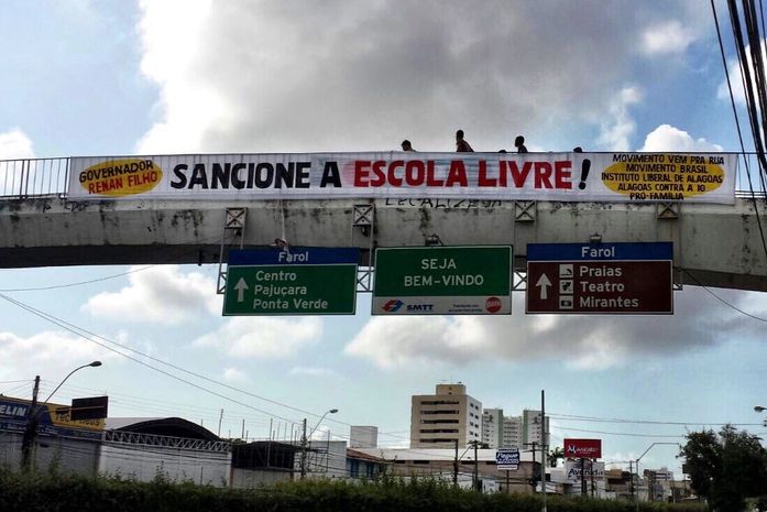 Aguardando sanção, projeto de lei “Escola Livre” gera polêmica entre movimentos e professores