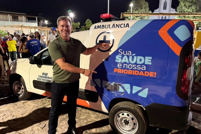Marx Beltrão entrega ambulâncias e reforça o custeio do SUS com investimentos permanentes em Pariconha e no Sertão de Alagoas