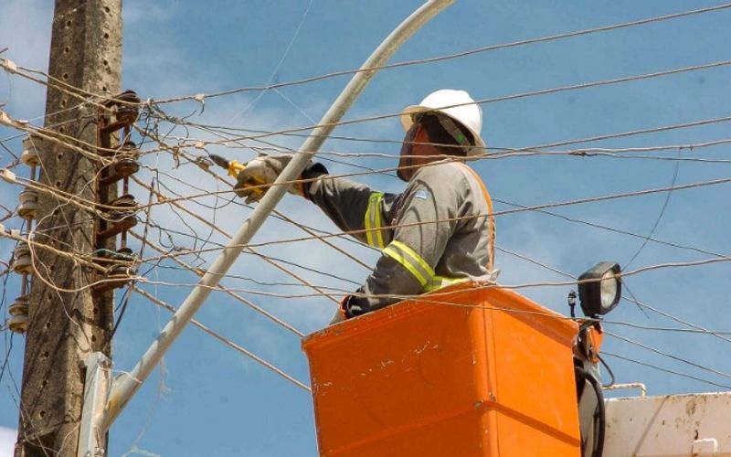 Equatorial realiza desligamento de energia programado em cidades do Agreste e Sertão