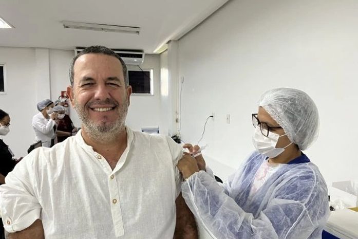 “A vacinação é uma estratégia eficaz para preservar e fortalecer a saúde de toda a população”, destaca infectologista do HGE