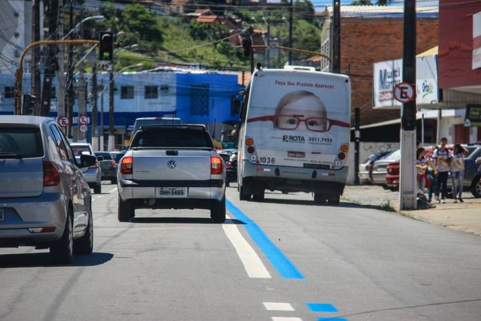 Fiscalização eletrônica na Faixa Azul ajudou a reduzir ainda mais o tempo de viagem dos coletivos na capital.