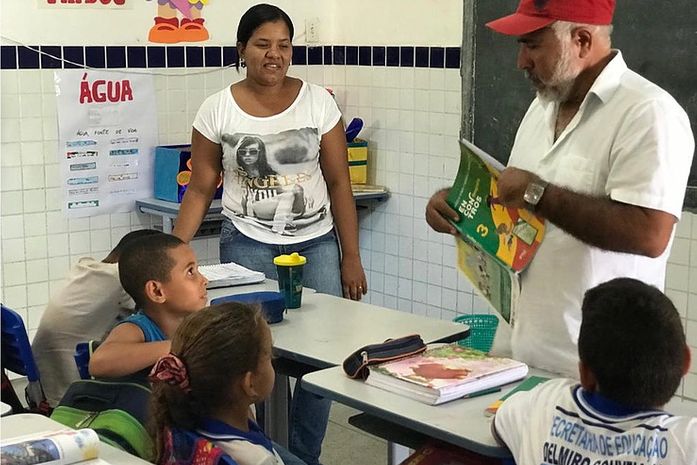 Prefeitura de Delmiro Gouveia ressalta valorização dos servidores da Educação