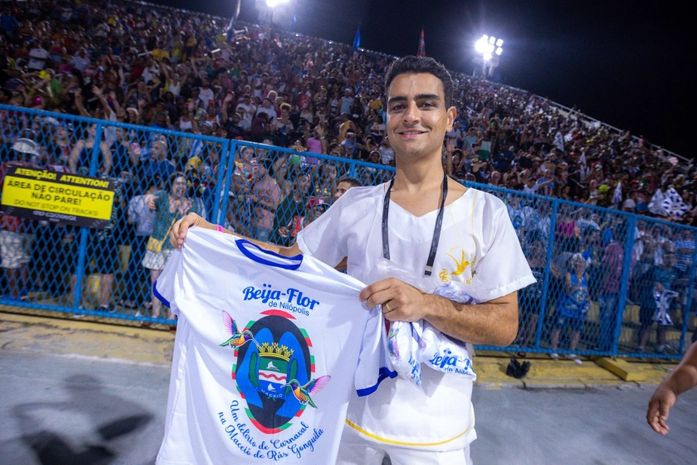 JHC prestigia desfile da Beija-Flor que homenageou Maceió no Carnaval 2024