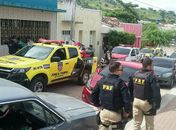 Polícias Rodoviária Federal, Civil e Militar de Alagoas cumpriram mandados de busca e apreensão na cidade de Panelas/ PE