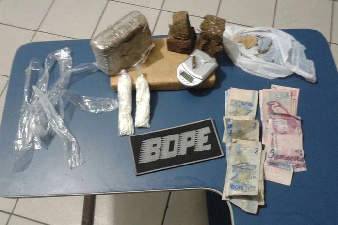 Bope apreende menor suspeito de tráfico de drogas