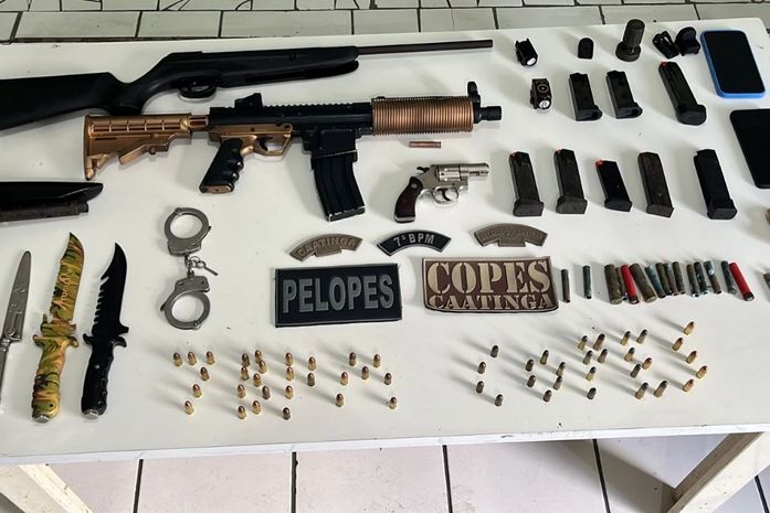 

Operação policial no sertão de Alagoas resulta em prisões, apreensão de armas e munições