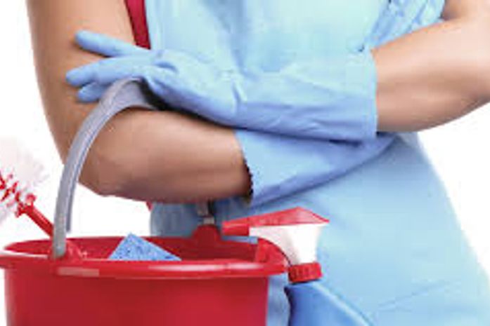 Precisa-se de doméstica muito limpa em todos os sentidos- diz o anúncio em Maceió,AL.