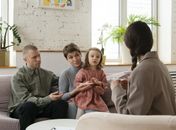 Mais da metade das famílias brancas não conversam sobre racismo com os filhos pequenos