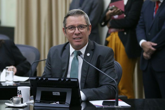 “Os que aprovam a paralisação são os mesmos que ajudaram a eleger o atual governo”, diz Cabo Bebeto sobre greve da Ufal