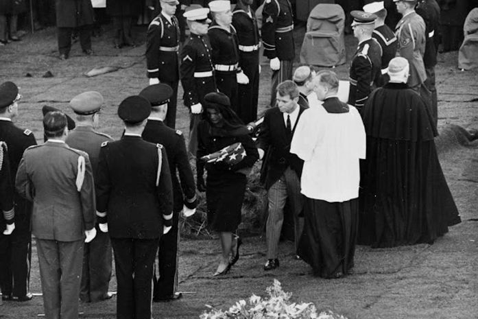 O coveiro do presidente