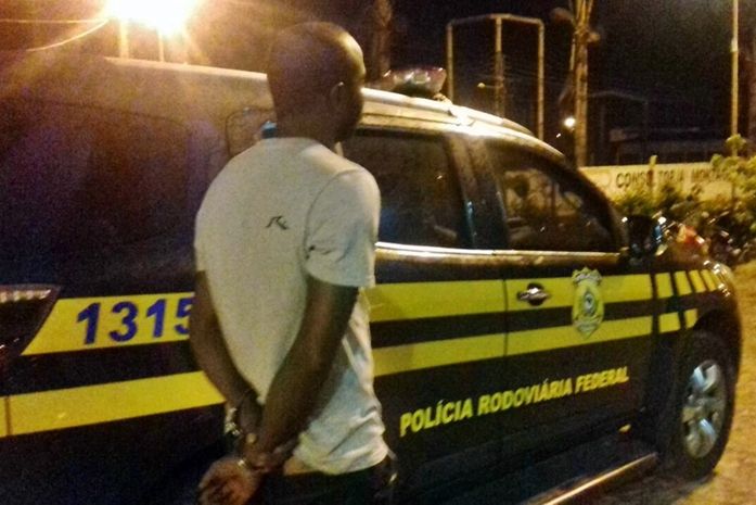 Foragido da Justiça da Bahia é preso durante abordagem