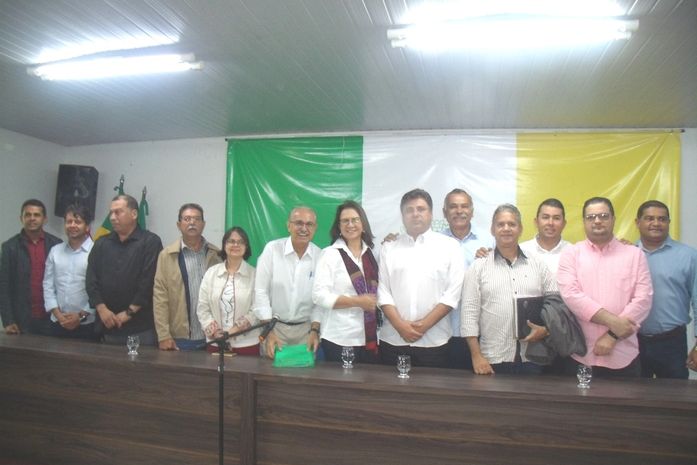 Prefeito Rogério Teófilo e vereadores