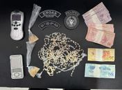 Mais de 730 pedras de crack são apreendidas em blitz da Polícia Militar, no sertão de Alagoas