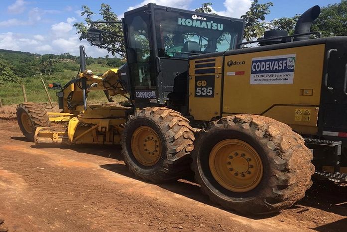 Prefeitura de Arapiraca intensifica manutenção em estradas vicinais na zona rural
