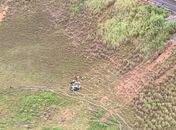 Carro capota e cai em ribanceira em trecho da BR-316, em Atalaia
