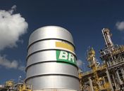 Refinaria