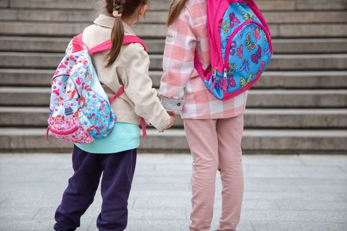 Volta às aulas: cinco sinais de que a mochila do estudante está pesada