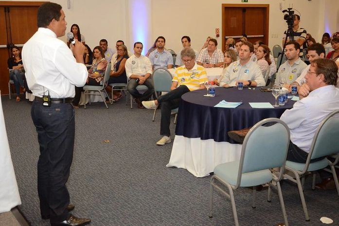 Classe médica promete trabalhar pela vitória de Júlio Cezar
