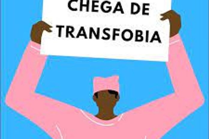 "Hoje, uma travesti foi queimada viva em Recife, no Cais de Santa Rita, e ninguém está falando sobre isso”- afirma a deputada estadual Robeyoncé Lima.