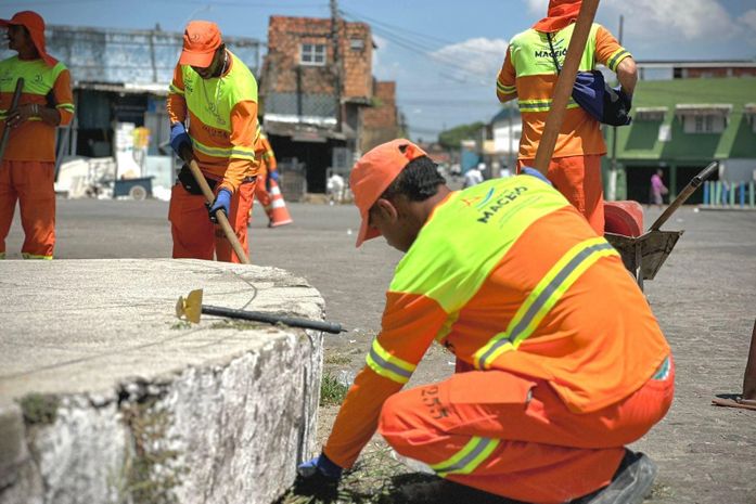 Mutirão de limpeza no Mercado da Produção beneficia mais de 2 mil e 500 comerciantes