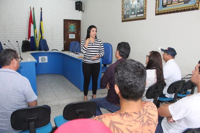 Adeal e Secretarias Municipais discutem ações de prevenção da raiva em Santana do Mundaú