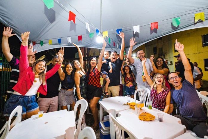 Moradores do Jacintinho aproveitam maior São João do litoral do Brasil sem sair de casa