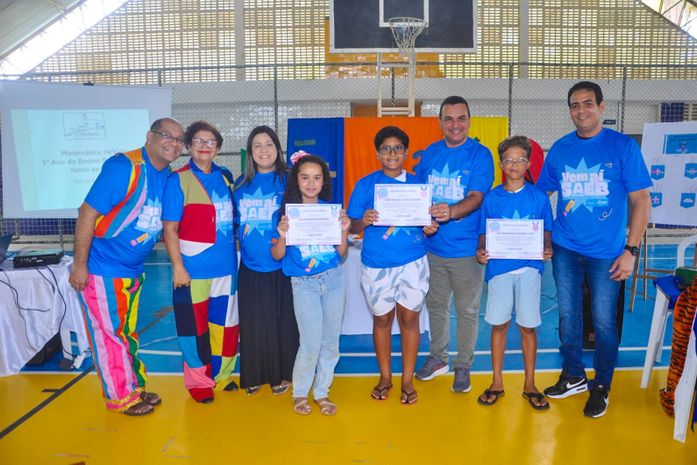 Alunos da rede municipal de ensino de Porto de Pedras participam de gincana preparatória para o SAEB
