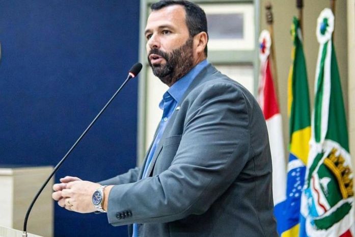 Vereador Fernando Hollanda