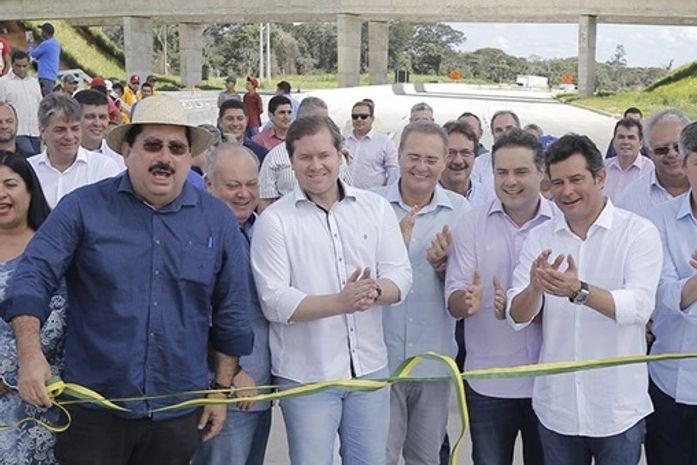 Inauguração do trecho da BR 101, onde Marx e Renan Filho agendaram encontro no Palácio