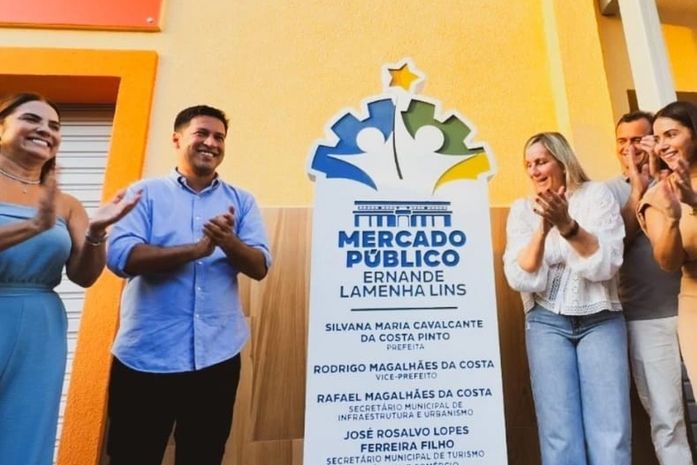 Mercado municipal de Flexeiras ganha reforma realizada com R$ 800 mil garantidos por Rodrigo Cunha