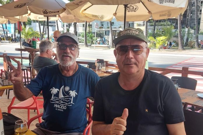 Uma pausa na política