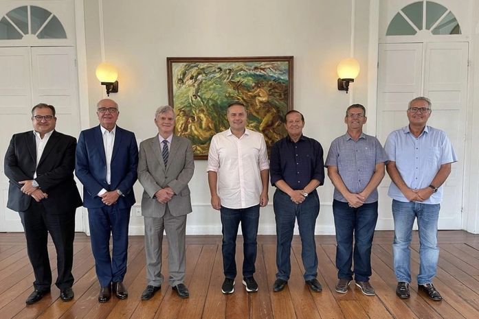 Geo Cruz participa de primeira reunião de transição de governo