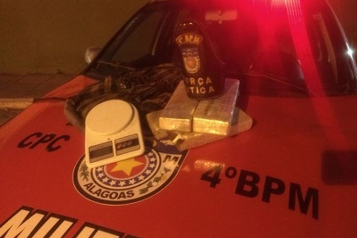 Casal é preso com 4kg de maconha no Clima Bom