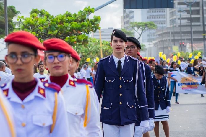 Desfile Cívico em Maceió: veja horário e programação do evento que celebra a Emancipação de Alagoas 