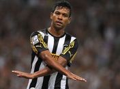 Fisioterapeuta explica lesão que tirou atacante do CRB