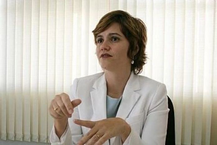 Promotora Alexandra Beurlen