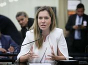 Cibele Moura defende uso de inteligência artificial para modernizar serviços públicos em Alagoas