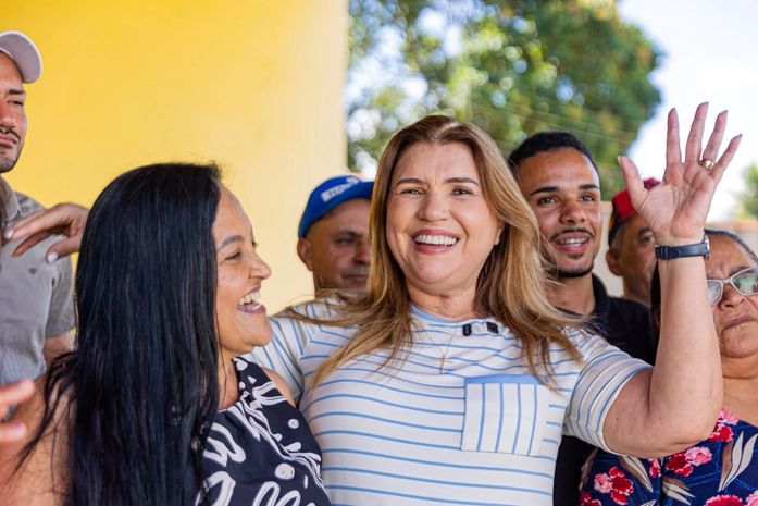 Rute parabeniza as mães solo e defende políticas para reforçar o apoio a essas mulheres