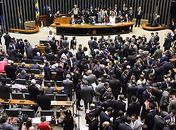 Plenário da Câmara aprova indicações para comissão do impeachment