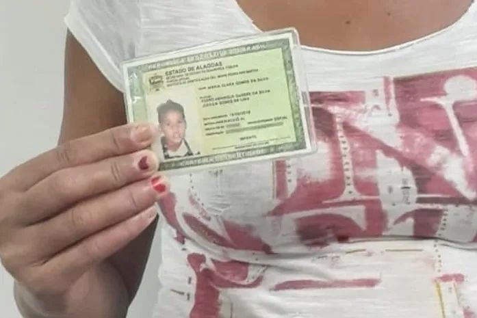 São 2 anos e 6 meses do desaparecimento, sem pistas, da pequena Maria Clara, do bairro do Vergel do Lago