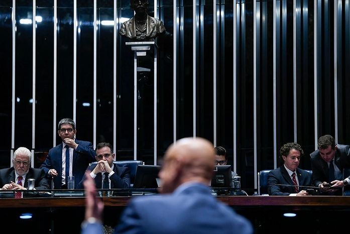Aprovada MP que reestrutura ministérios; veja como votaram os senadores alagoanos