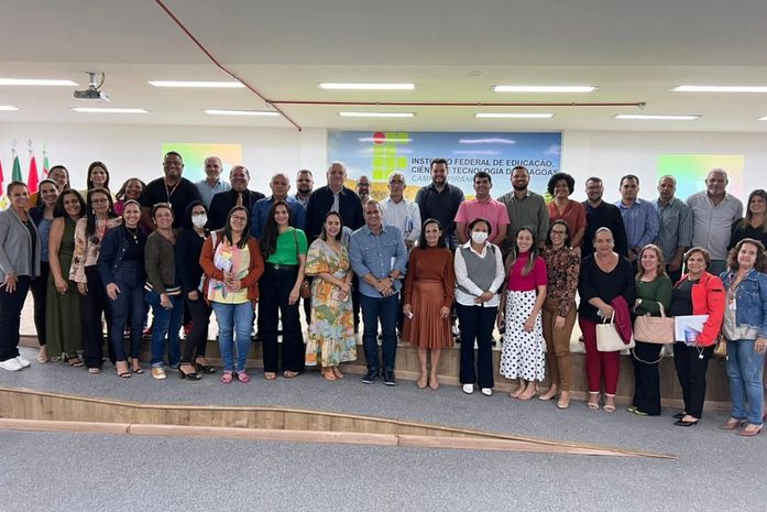 Piranhas sedia reunião da Comissão Intergestores Regionais da Saúde