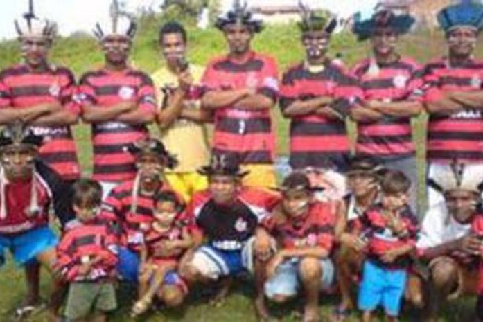 Indios de Alagoas mandam força para o Flamengo