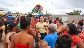 Gabinete Itinerante da Deputada Gabi Gonçalves leva serviços de saúde e autocuidado a Rio Largo.