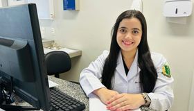 Chuvas aumentam risco à saúde de idosos, alerta médica; veja sinais de alerta